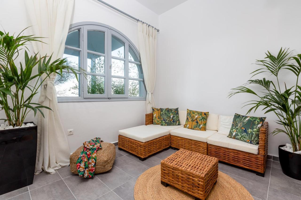 Divino Suites (Adults Only) Fira (Santorini) Exterior foto